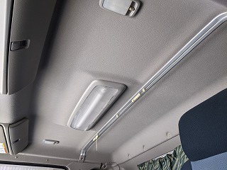 クリーニング後の車内