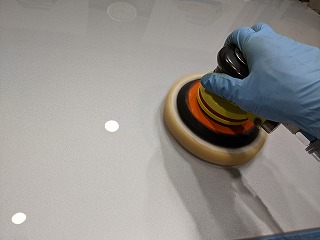 プロボックスの仕上げ磨き